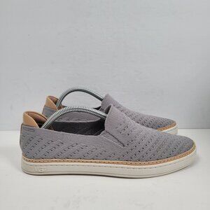 Ugg Women's Gray Sammy Chevron Sneaker S/N1102560 US Size 7